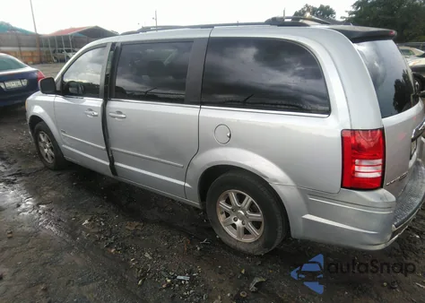 2008 Chrysler Town & Country Touring from USA, damaged, VIN 2A8HR54P68R754561